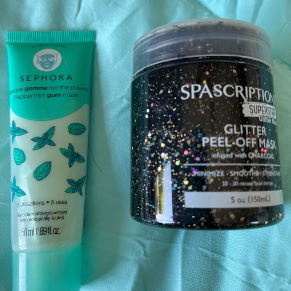 Face masks - Picture 1 of 4